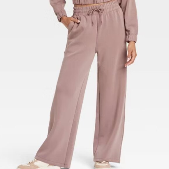 All In Motion sandwash pant High-Rise Light Brown Wide Leg Pants Size S NWT - Picture 1 of 8
